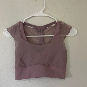 Alo yoga bra top with mesh overlay xs rose color